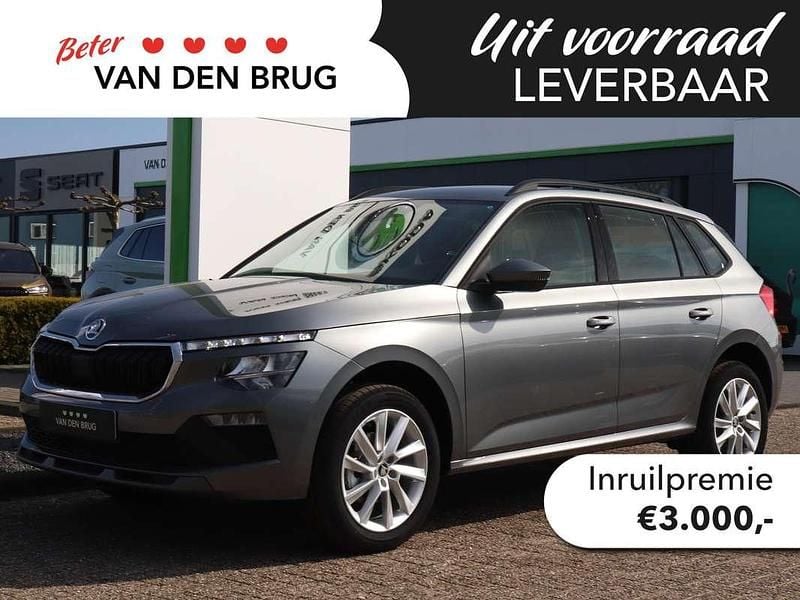Grijs, metallic lak Nieuw 2025 Skoda Kamiq Selection SUV | € 32.900 (Goede deal) - Afbeelding 1/4