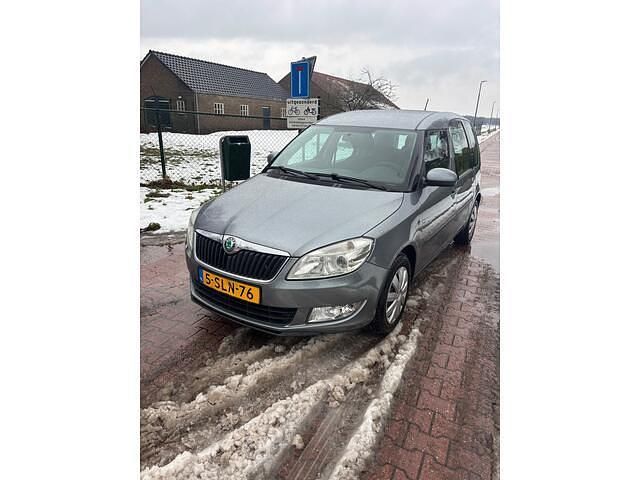 Occasion Skoda Roomster Ambition 86 PK (63 kW) 2012 Grijs MPV