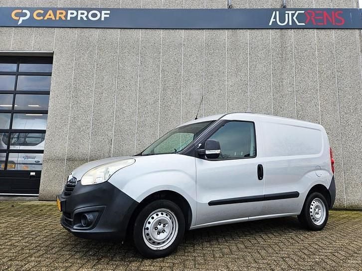Occasion Opel Combo 90 PK (66 kW) 2013 Grijs Van