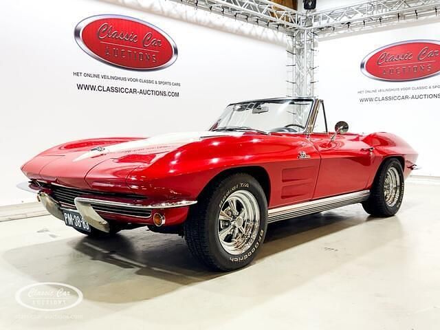 Rood Gebruikt 1964 Chevrolet Corvette C2 Cabriolet | € 70.000 - Afbeelding 1/4
