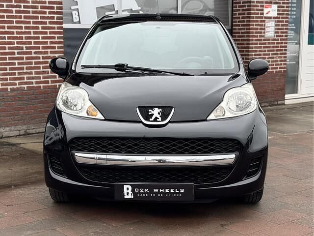 Occasion Peugeot 107 68 PK (50 kW) 2009 Zwart Hatchback