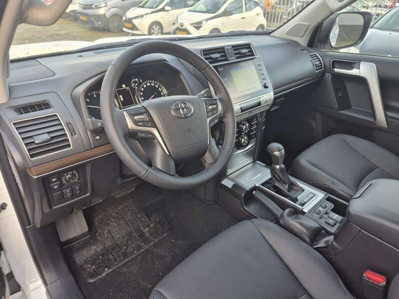 Occasion Toyota Land Cruiser 204 PK (150 kW) 2024 Wit SUV