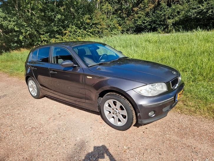 Gebruikt 2005 BMW 118 Hatchback | € 1.500 (Eerlijke prijs) - Afbeelding 1/4