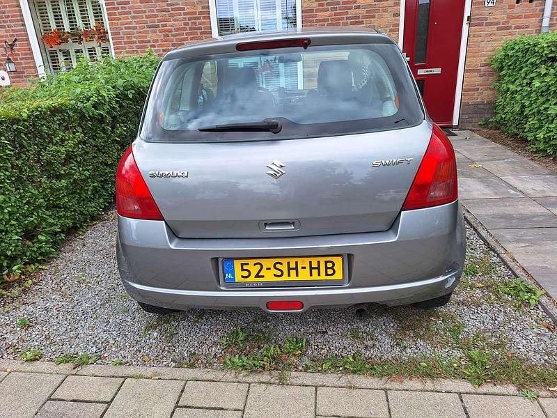 Afbeelding 2/4
