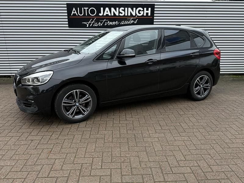 Occasion BMW 218 Executive 142 PK (104 kW) 2019 Zwart Stationwagen