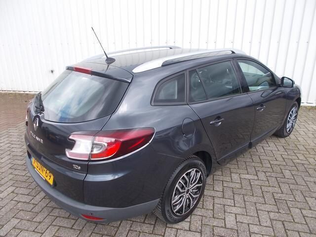 Occasion Renault Mégane GrandTour Collection 116 PK (85 kW) 2013 Grijs Stationwagen