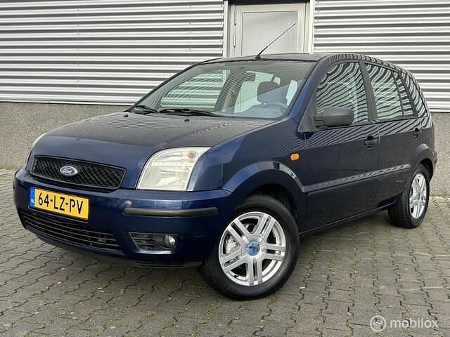 Blauw Gebruikt 2003 Ford Fusion Trend MPV | € 999 (Eerlijke prijs) - Afbeelding 1/4