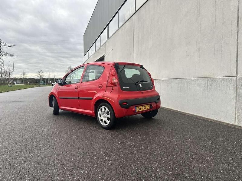 Occasion Peugeot 107 68 PK (50 kW) 2011 Rood Hatchback