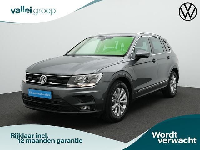 Grijs Gebruikt 2019 VW Tiguan Comfortline SUV | € 24.850 (Goede deal) - Afbeelding 1/4