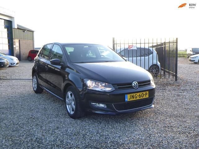 Zwart Gebruikt 2013 VW Polo Comfortline Hatchback | € 6.950 (Eerlijke prijs) - Afbeelding 1/4