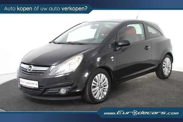 Zwart Gebruikt 2011 Opel Corsa Edition Hatchback | € 4.400 (Eerlijke prijs) - Afbeelding 1/4