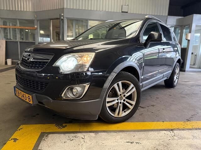 Zwart (metallic) Gebruikt 2011 Opel Antara Cosmo SUV | € 2.499 - Afbeelding 1/4