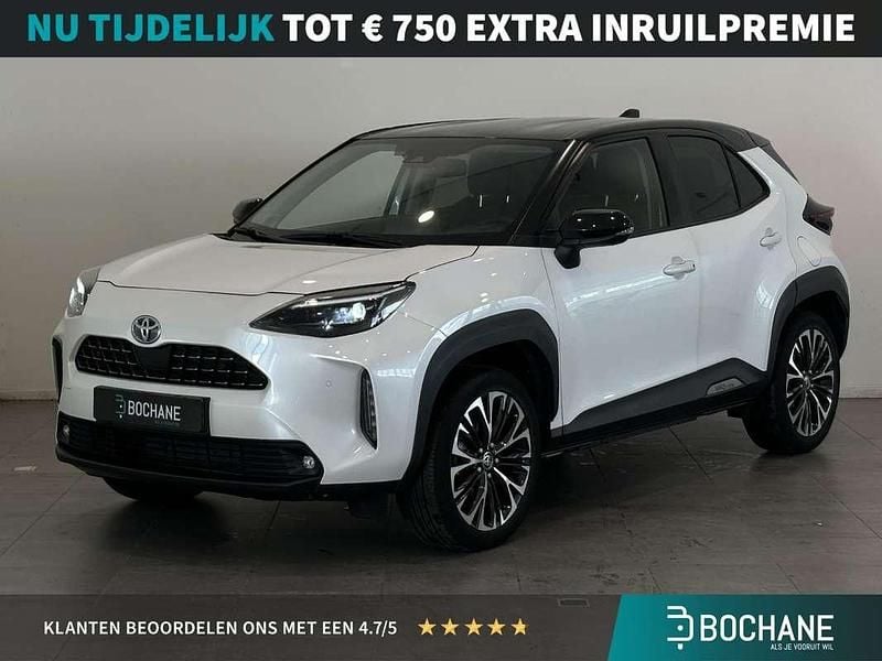 Wit Gebruikt 2022 Toyota Yaris Cross Executive SUV | € 27.400 (Eerlijke prijs) - Afbeelding 1/4