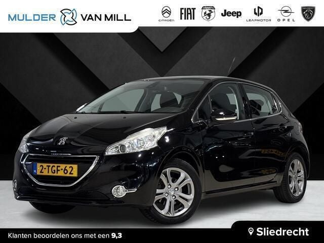 Zwart Gebruikt 2014 Peugeot 208 Allure Hatchback | € 8.745 (Iets duurder) - Afbeelding 1/4