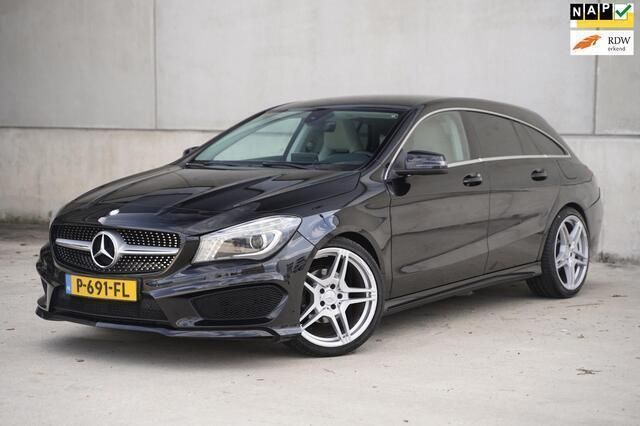 Zwart, metallic lak Gebruikt 2015 Mercedes CLA200 Shooting Brake AMG Stationwagen | € 15.950 (Eerlijke prijs) - Afbeelding 1/4