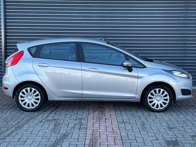 Occasion Ford Fiesta Style 65 PK (47 kW) 2014 Grijs (metallic) Hatchback