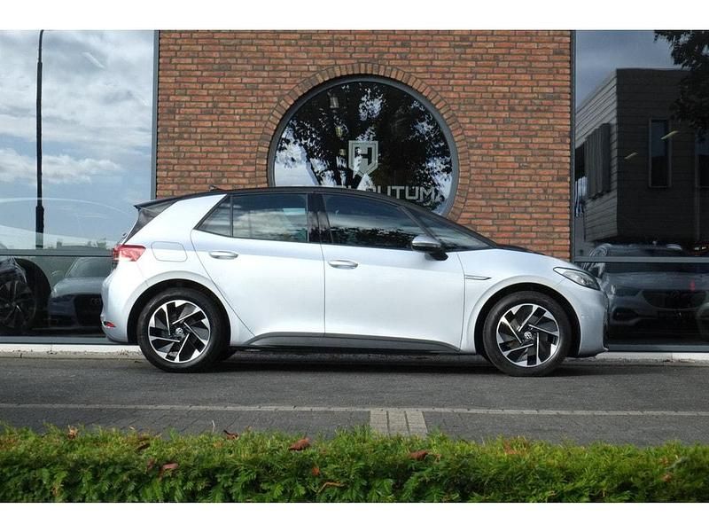 Occasion VW ID.3 Pro 169 kW (231 PK) 2023 Zilver Hatchback