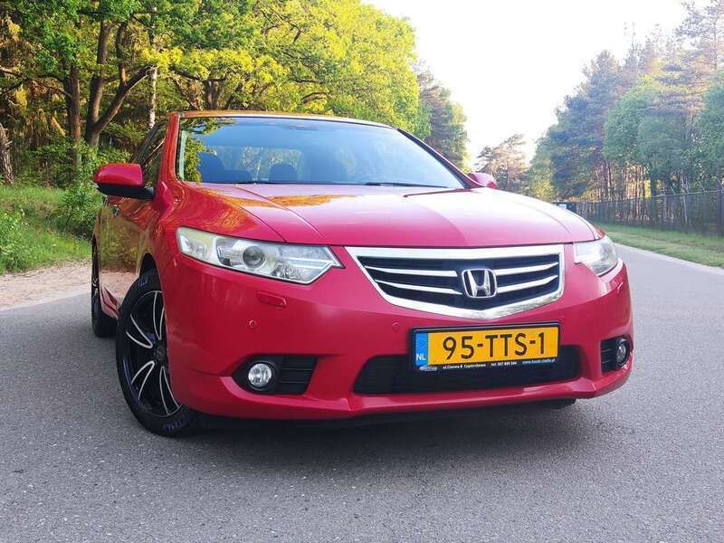 Rood Gebruikt 2012 Honda Accord Lifestyle Sedan | € 9.499 (Eerlijke prijs) - Afbeelding 1/4