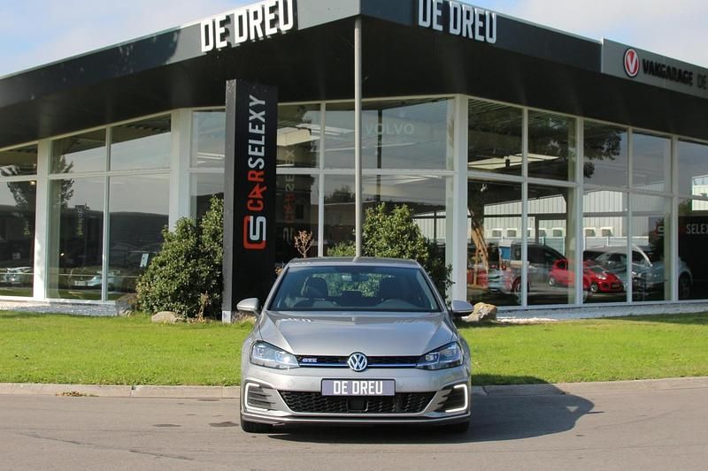 Occasion VW Golf VIII Style 204 PK (150 kW) 2020 Grijs Hatchback