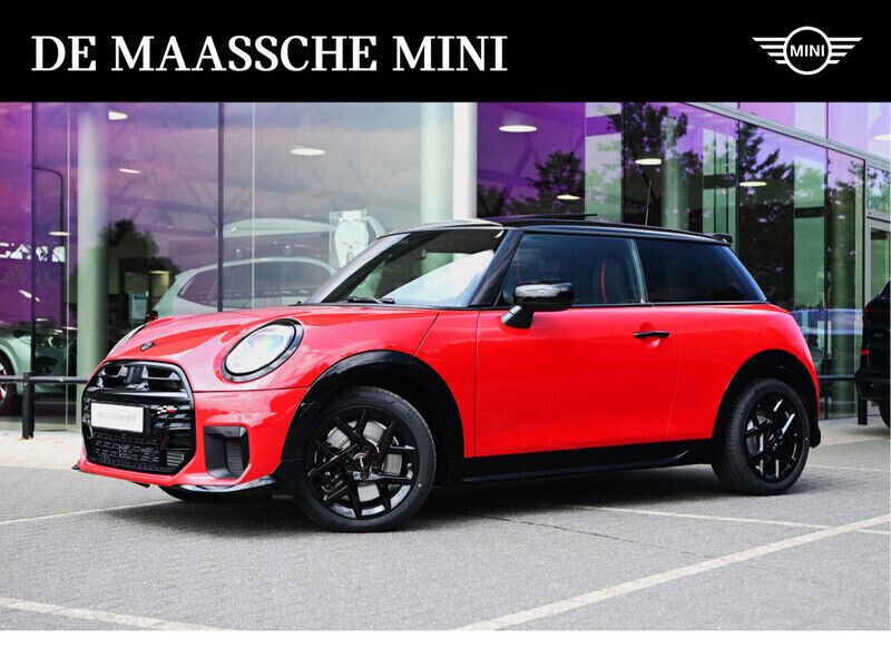 Rood Gebruikt 2024 Mini John Cooper Works Comfort Hatchback | € 33.950 - Afbeelding 1/4