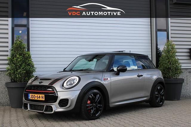 Zilver Gebruikt 2018 Mini John Cooper Works Chili Hatchback | € 26.950 (Iets duurder) - Afbeelding 1/4
