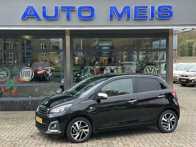 Zwart Gebruikt 2018 Peugeot 108 Allure Hatchback | € 10.295 (Goede deal) - Afbeelding 1/4