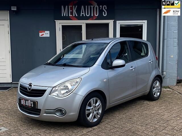 Grijs Gebruikt 2011 Opel Agila Edition Hatchback | € 3.744 (Eerlijke prijs) - Afbeelding 1/4