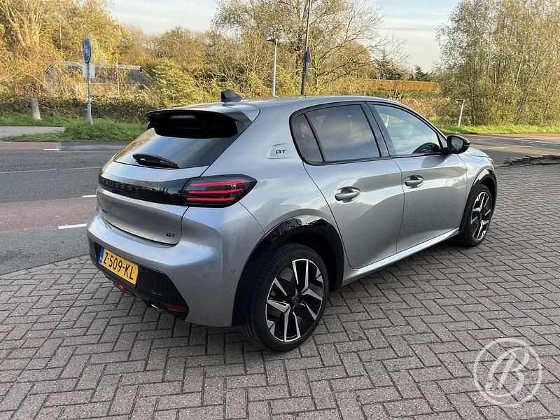 Occasion Peugeot 208 GT 101 PK (74 kW) 2024 Grijs Hatchback