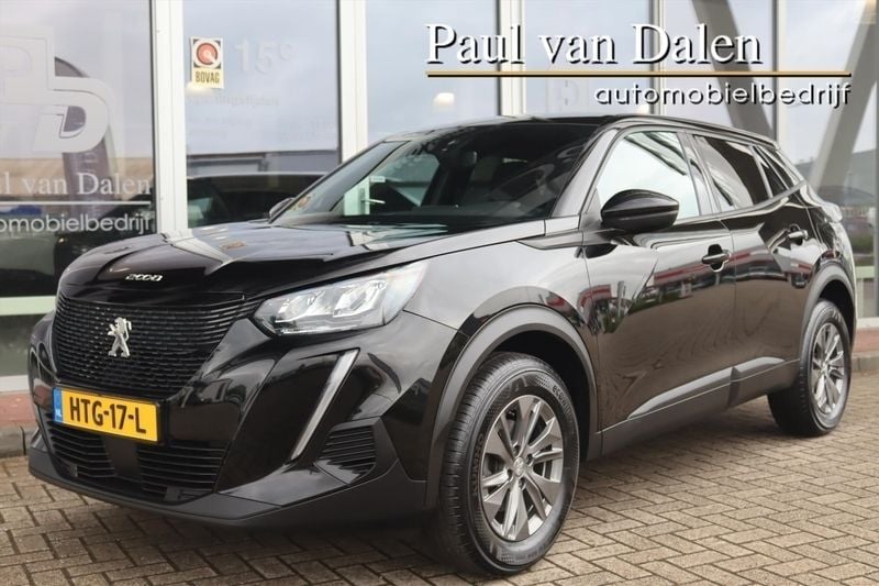 Zwart Gebruikt 2023 Peugeot 2008 Active SUV | € 22.795 (Goede deal) - Afbeelding 1/4