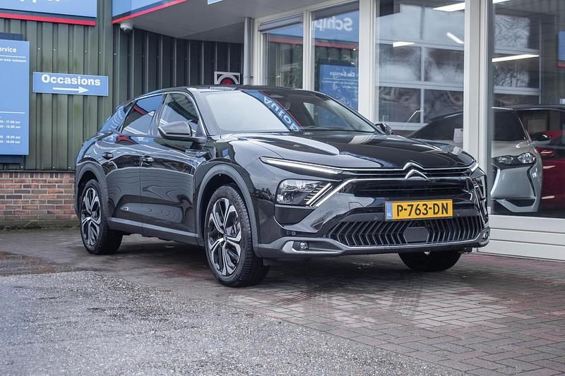Occasion Citroën C5 X Business Class 180 PK (132 kW) 2022 Zwart, metallic lak Stationwagen