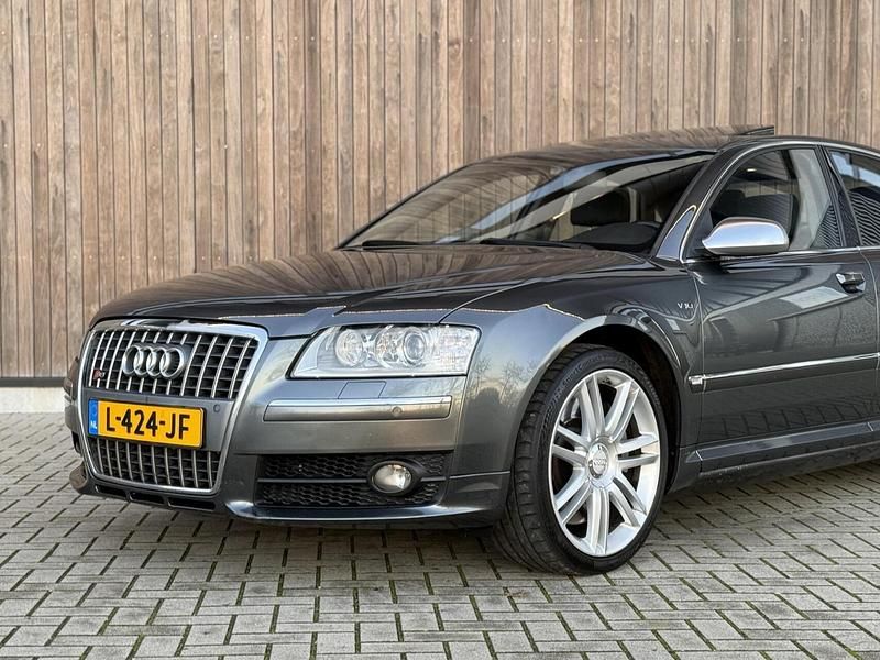 Occasion Audi S8 Proline 451 PK (331 kW) 2007 Grijs Sedan