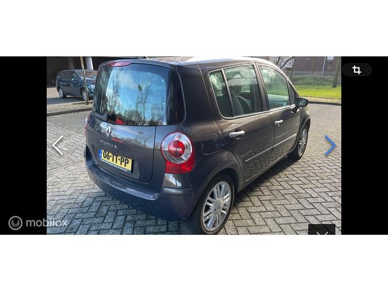 Occasion Renault Modus Initiale 112 PK (82 kW) 2007 Bruin (metallic) MPV