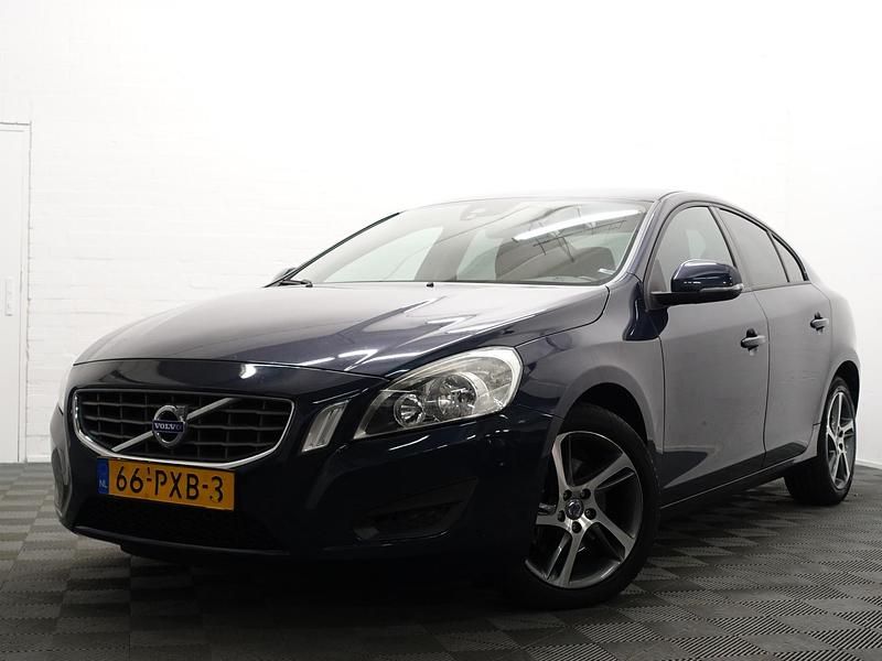 Occasion Volvo S60 Summum 179 PK (131 kW) 2011 Blauw Sedan