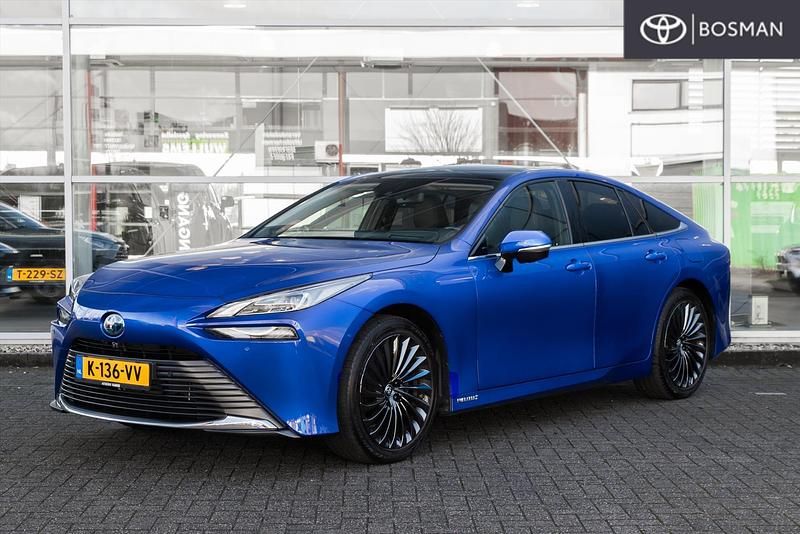 Blauw Gebruikt 2021 Toyota Mirai Sedan | € 36.549 (Eerlijke prijs) - Afbeelding 1/4