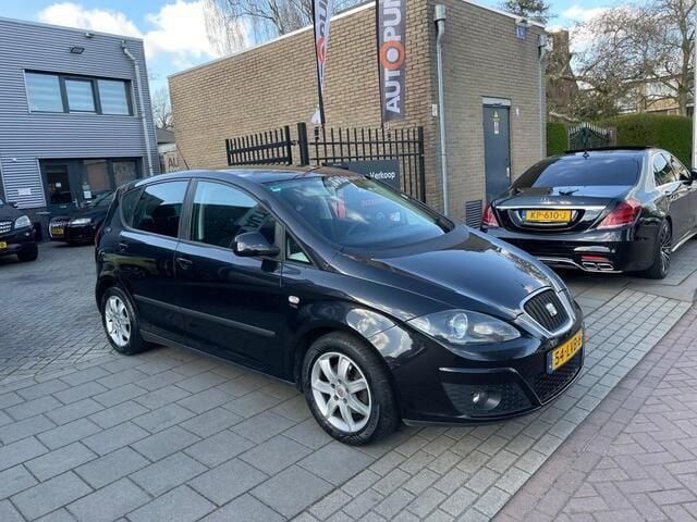 Occasion Seat Altea 105 PK (77 kW) 2010 Zwart MPV