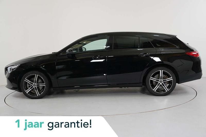 Zwart Occasion 2022 Mercedes CLA250e Shooting Brake Progressive Stationwagen | € 27.500 (Super prijs) - Afbeelding 1/4