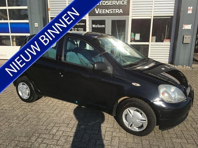 Zwart Gebruikt 2001 Toyota Yaris Luna Hatchback | € 1.250 (Goede deal) - Afbeelding 1/4
