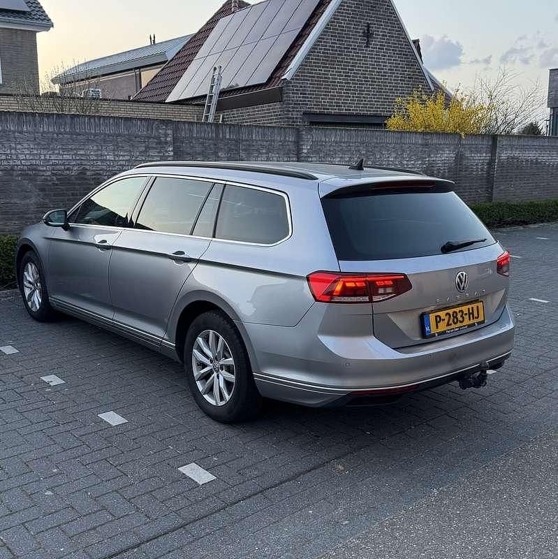 Occasion VW Passat Comfortline 150 PK (110 kW) 2019 Grijs Stationwagen