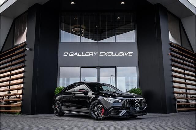 Zwart Gebruikt 2021 Mercedes CLA45 AMG AMG Sedan | € 56.995 (Goede deal) - Afbeelding 1/4