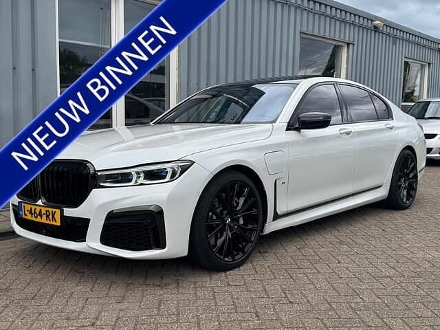 Wit Gebruikt 2020 BMW 745e Executive Sedan | € 54.950 (Goede deal) - Afbeelding 1/4