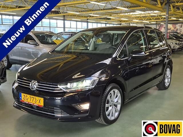 Zwart Occasion 2014 VW Golf Sportsvan Highline MPV | € 13.950 (Eerlijke prijs) - Afbeelding 1/4