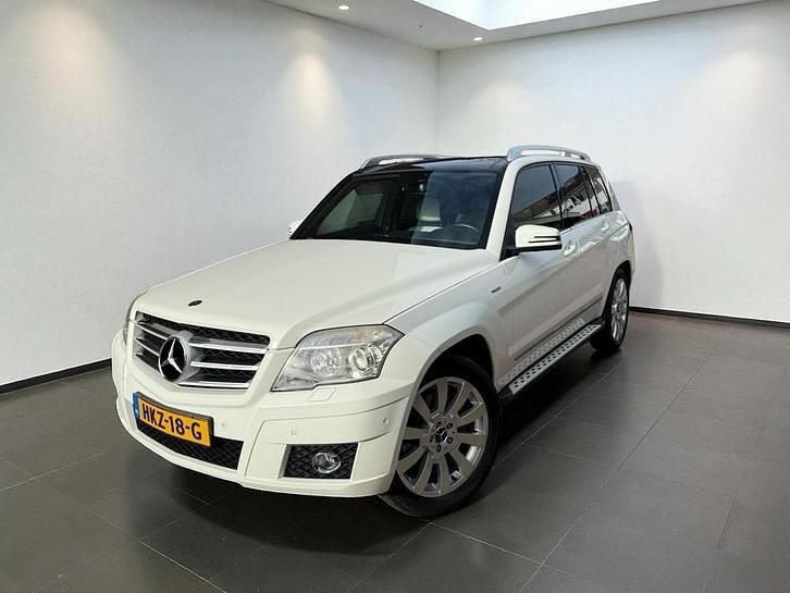 Gebruikt 2008 Mercedes GLK350 Edition 1 SUV | € 16.499 (Goede deal) - Afbeelding 1/4