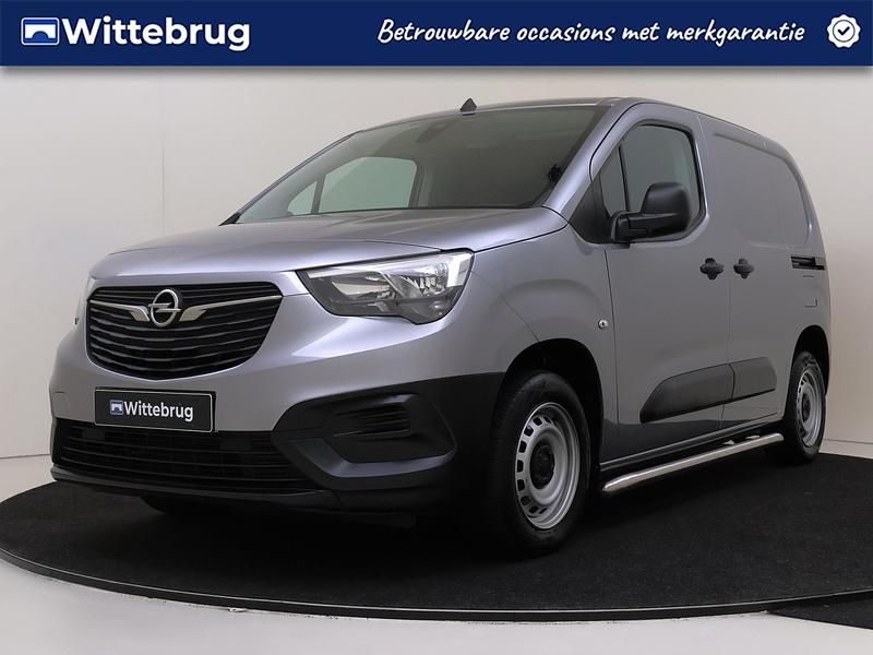 Grijs Gebruikt 2024 Opel Combo S MPV | € 16.225 (Iets duurder) - Afbeelding 1/3