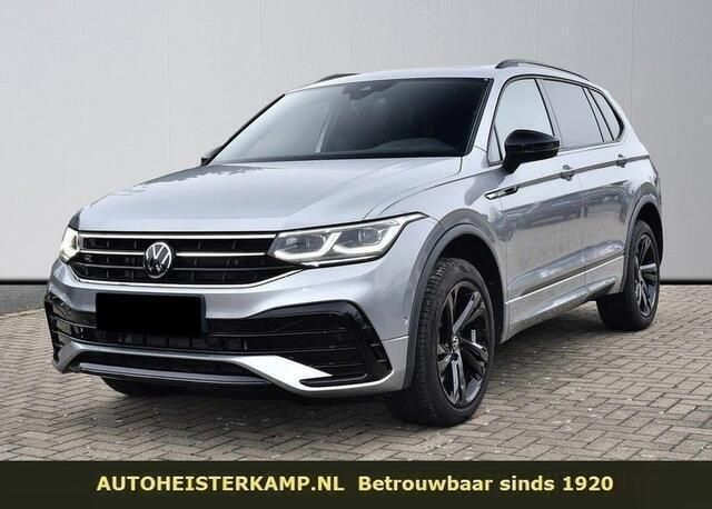 Zilver Gebruikt 2022 VW Tiguan Allspace R-line SUV | € 61.950 - Afbeelding 1/4