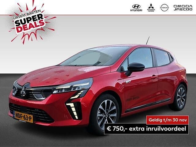 Rood Gebruikt 2025 Mitsubishi Colt Intense Hatchback | € 21.930 - Afbeelding 1/4