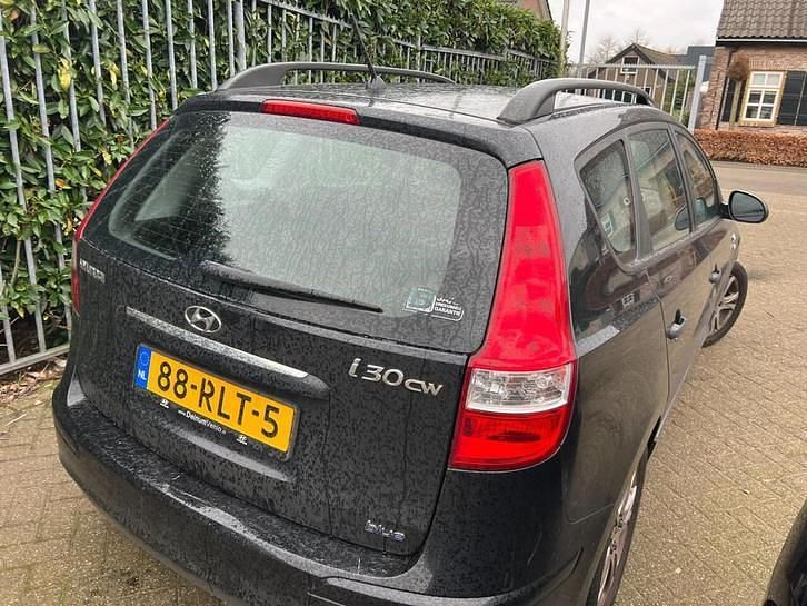 Occasion Hyundai i30 109 PK (80 kW) 2011 Zwart Stationwagen