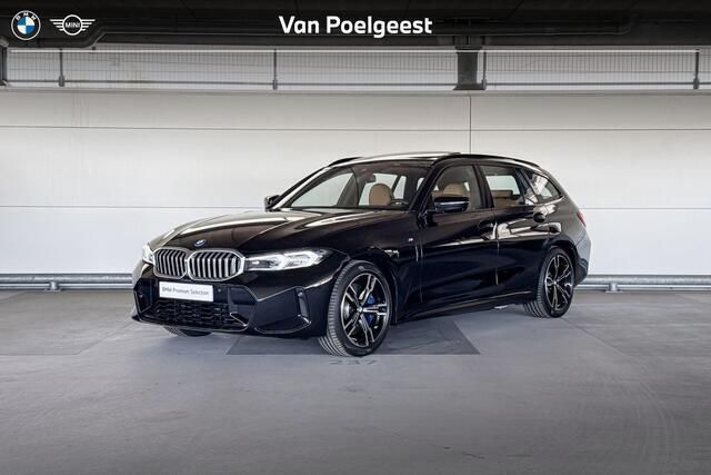 Zwart Gebruikt 2024 BMW 330 M Sport Stationwagen | € 59.900 - Afbeelding 1/4
