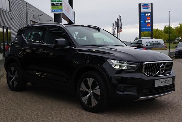 Occasion Volvo XC40 Inscription 211 PK (155 kW) 2022 Zwart SUV