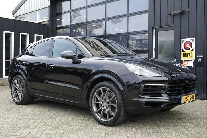 Zwart Gebruikt 2019 Porsche Cayenne Sport SUV | € 67.999 (Super prijs) - Afbeelding 1/4