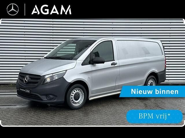 Zilver Gebruikt 2024 Mercedes Vito MPV | € 33.450 (Iets duurder) - Afbeelding 1/4